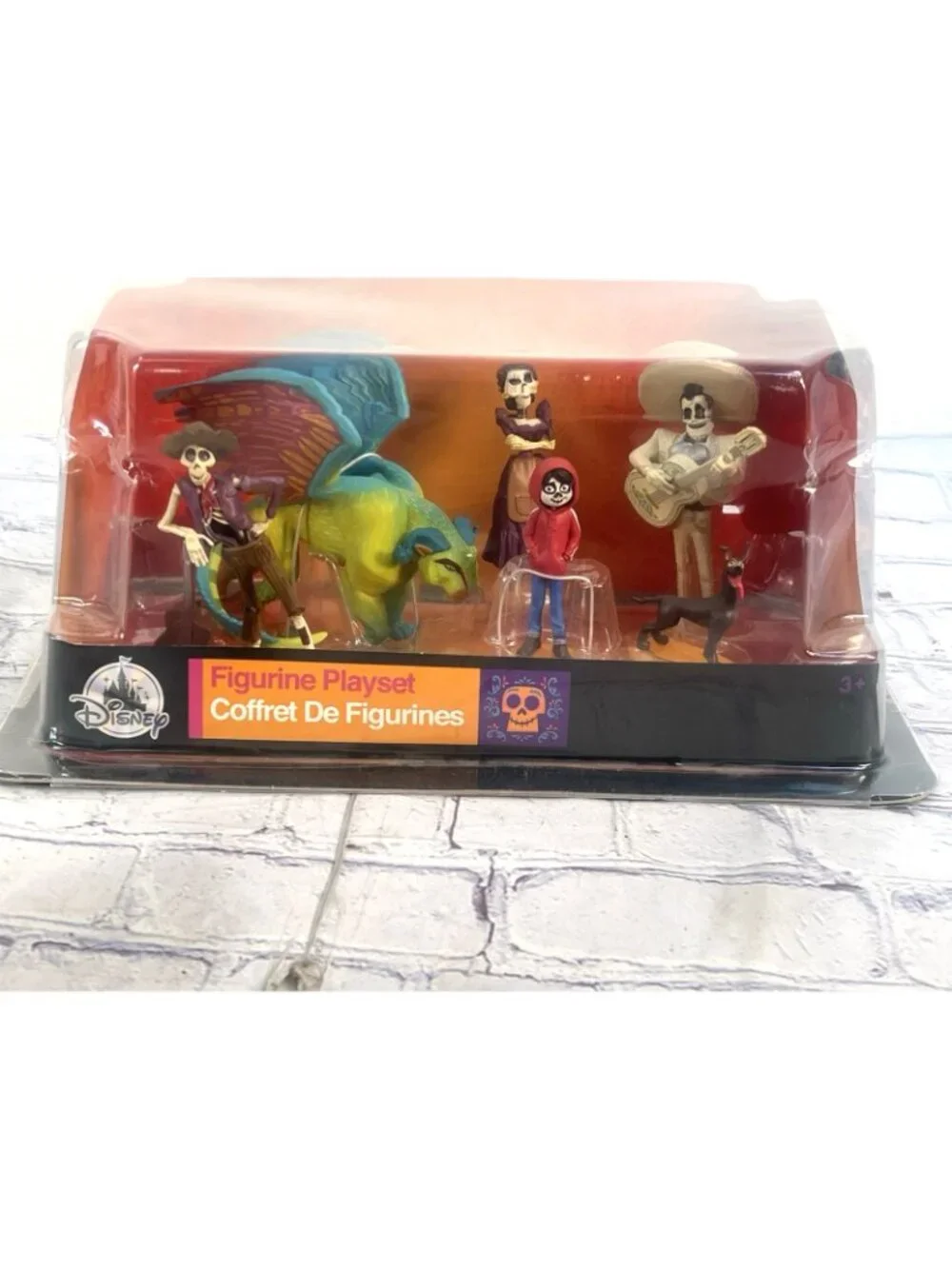 New Disney Store Deluxe Coco Figurine Play Set collectable